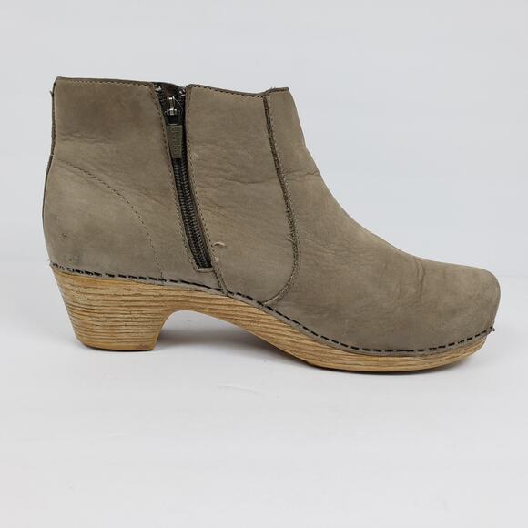 Dansko Maria Womens Size EU 41 US 10.5-11 Beige Nubuck Leather Ankle Bootie Shoe - Picture 4 of 14